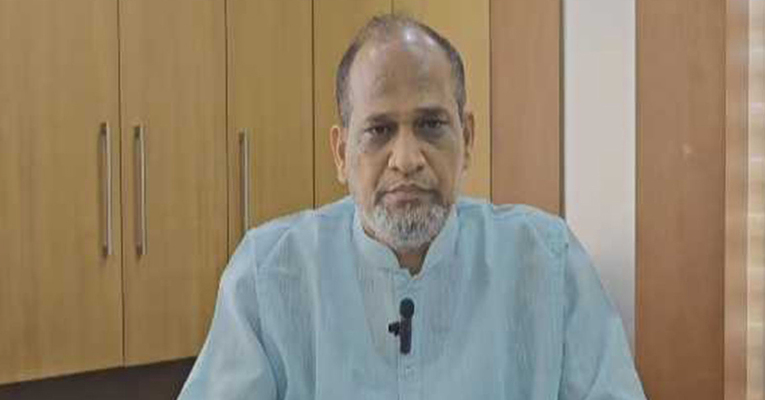 মনোনয়ন না পেয়ে ফেসবুকে এসে কাঁদলেন এমপি