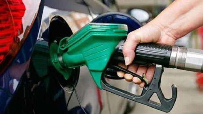 জ্বালানি তেলের মজুত পর্যাপ্ত, এপ্রিল মাস পুরোপুরি নিরাপদ